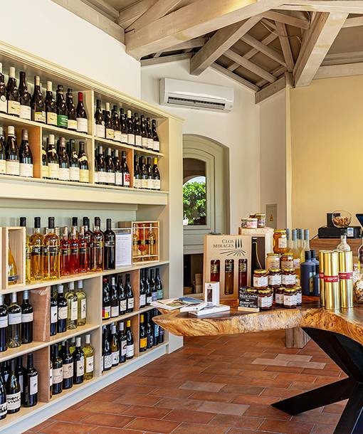 Le Concept - Maison Mirages - Restaurant Gassin - Bar à vin, cave à manger et épicerie fine